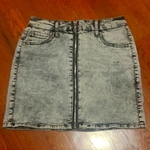 Washed denim mini skirt